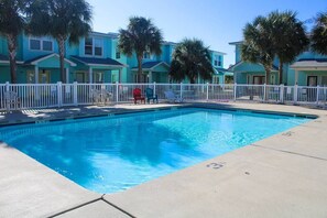 Pool - Shared Pool, Pet Friendly, Golf Cart Access (Port Aransas)