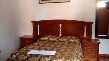 Habitación familiar | Wifi gratis y ropa de cama