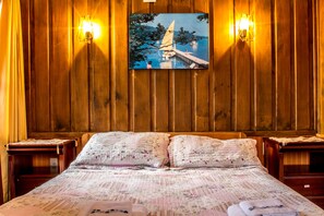 Free WiFi, bed sheets