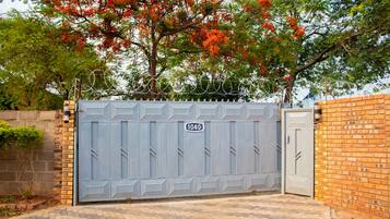 Enceinte de lâhĂ©bergement