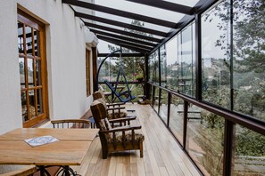 Interior - Ville de France (Campos do Jordão)