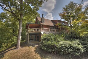 Exterior - My Mountain Escape, Pet Friendly, Hot Tub, 15 minutes from Blue Ridge (Morganton)