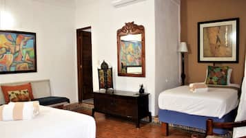 Estudi en suite Club | 1 dormitori, roba de llit hipoal·lergògena i cobrellits