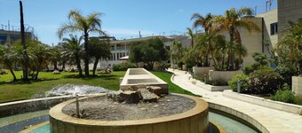Beautiful entire garden suite in marina Herzliya - the place family friendly