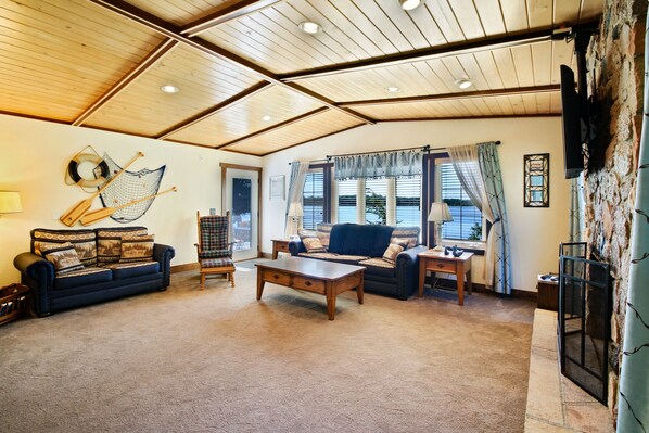 Smart TV, fireplace, video games, DVD player