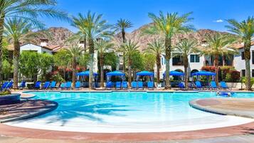 Condo, 3 phòng ngủ | Hồ bơi | Hồ bơi nước nóng