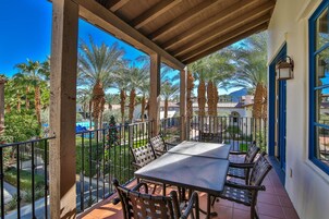 Condo, 3 Bedrooms | Interior