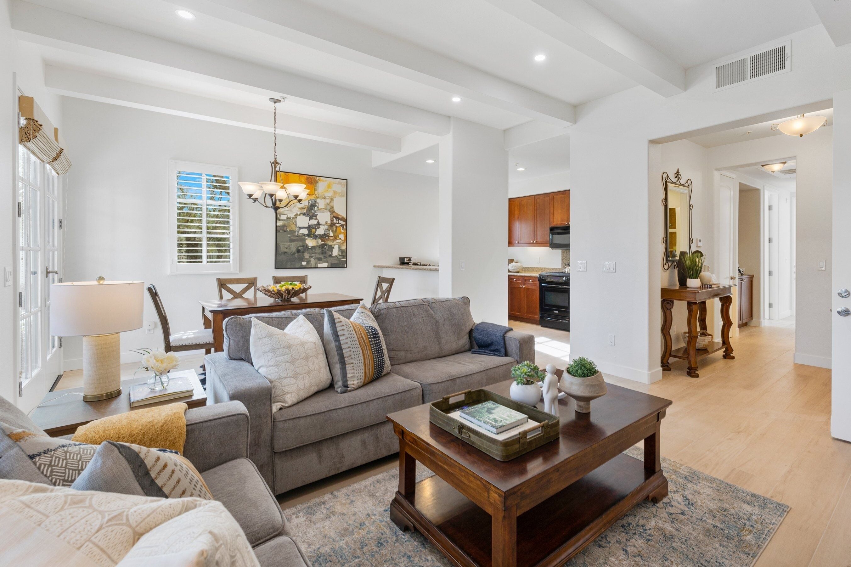 Condo, 3 Bedrooms | Living area