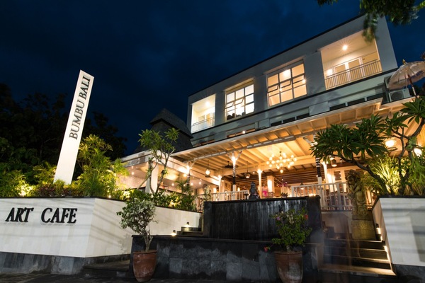Front of property – evening/night