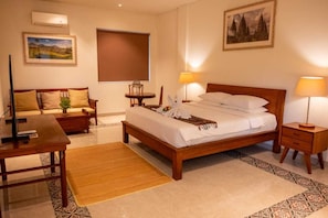 Comfort Apartment | Minibar, desk, free WiFi - diAtas by Art Cafe Bumbu Bali (Nusa Dua)