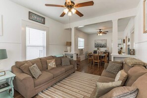 TV - Tina Marie Summary:<br>T (Galveston)