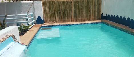 Alberca al aire libre