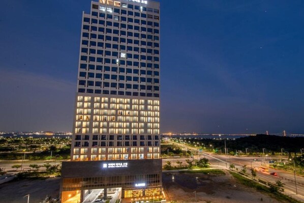 Exterior - Riviera Incheon Airport Hotel (Incheon)