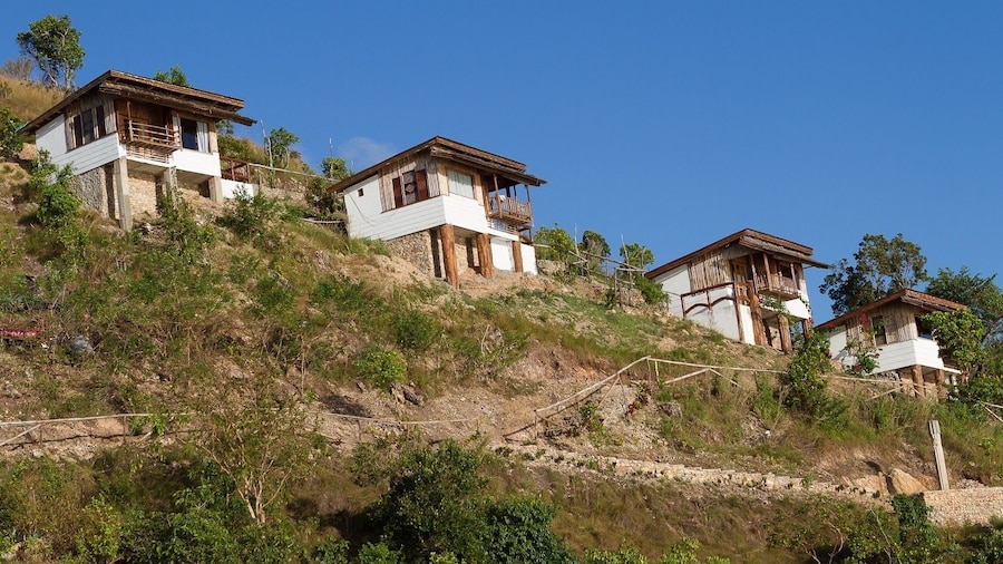 Borac Bay Bungalows Resort and Spa