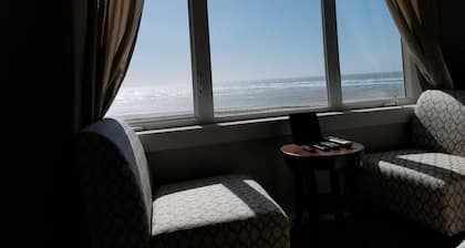 Brand New 2019 Ocean Front 5 Schlafzimmer-Pet Friendly