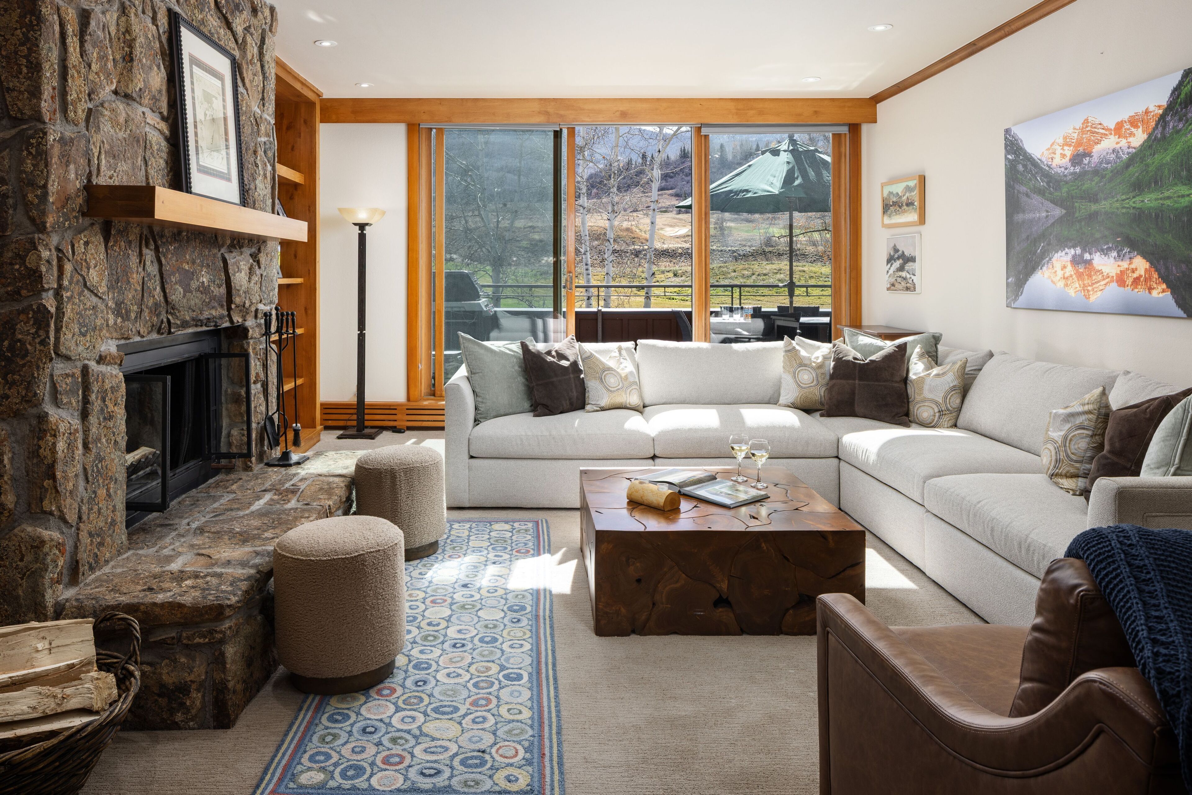 TV, fireplace, table tennis