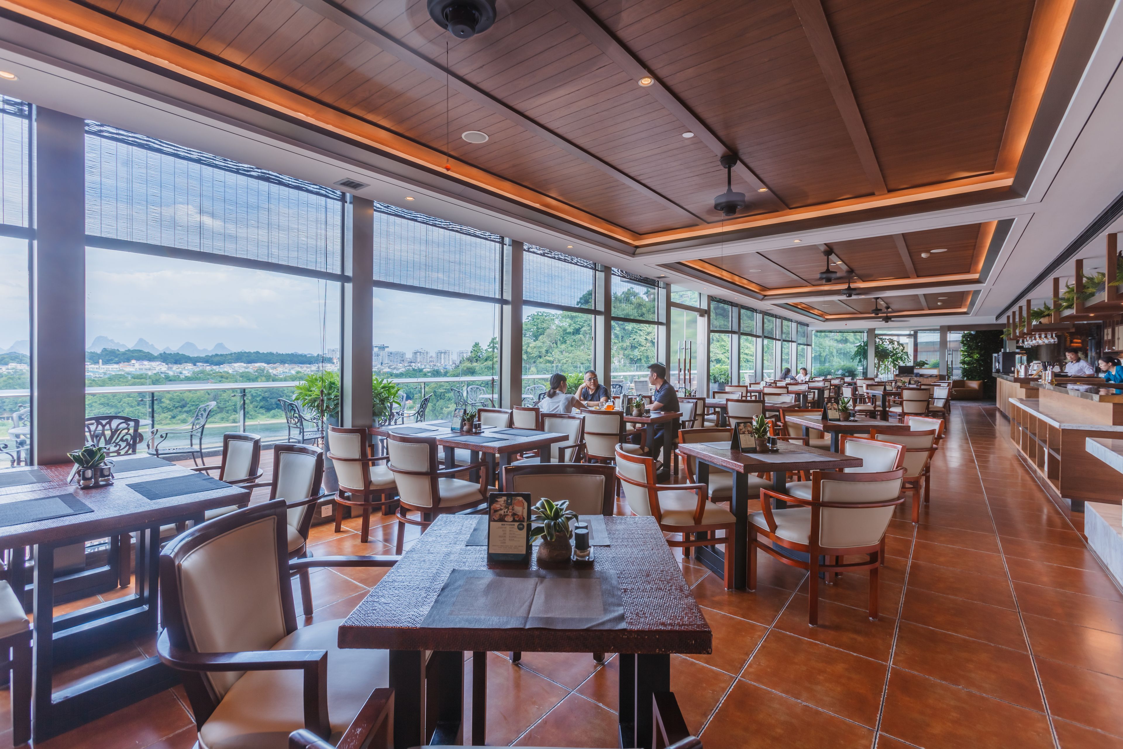 breakfast, lunch and dinner served