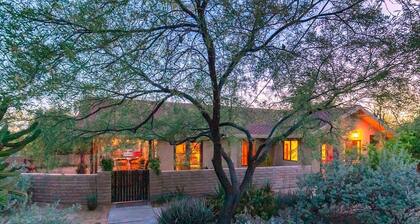 Hopdown, Southwest Design in Horse country w/guests house and pool