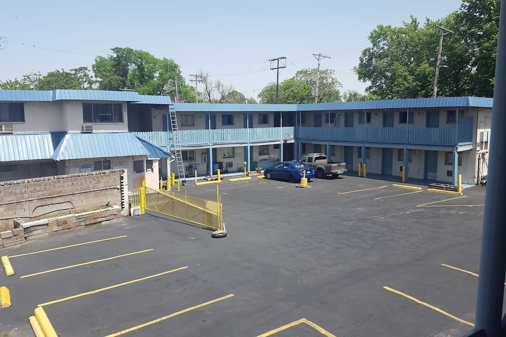 Guest Host Motel