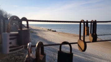 Tæt på stranden