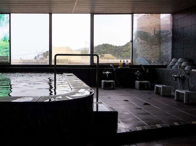 Oki Plaza Hotel