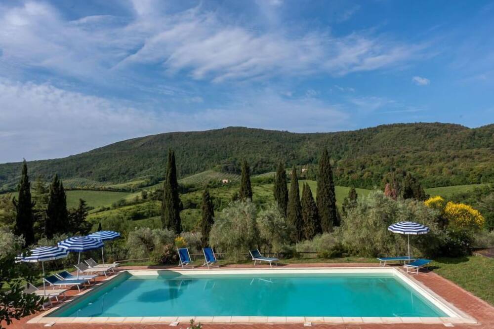 Le Sodole - Papavero e Pervinca by Interhome