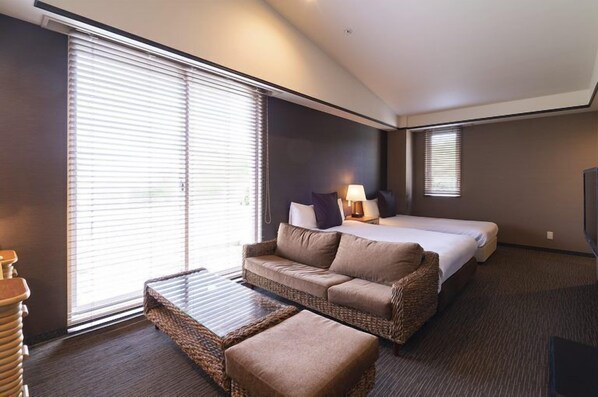 Twin Room | In-room safe, free WiFi, bed sheets - Shonan OVA (Yokosuka)