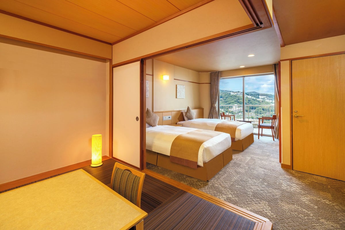 In-room safe, desk, free WiFi, bed sheets