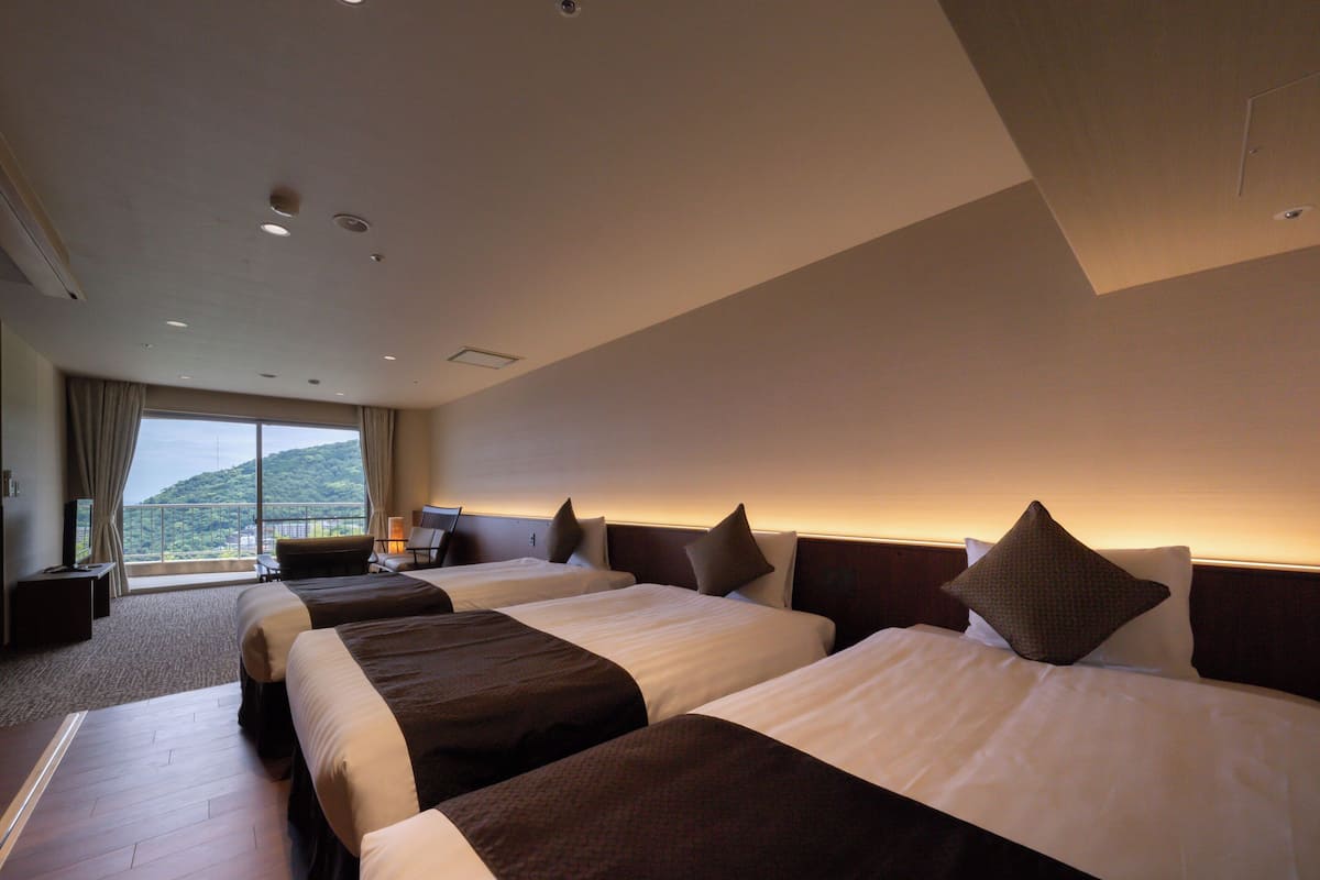 In-room safe, desk, free WiFi, bed sheets