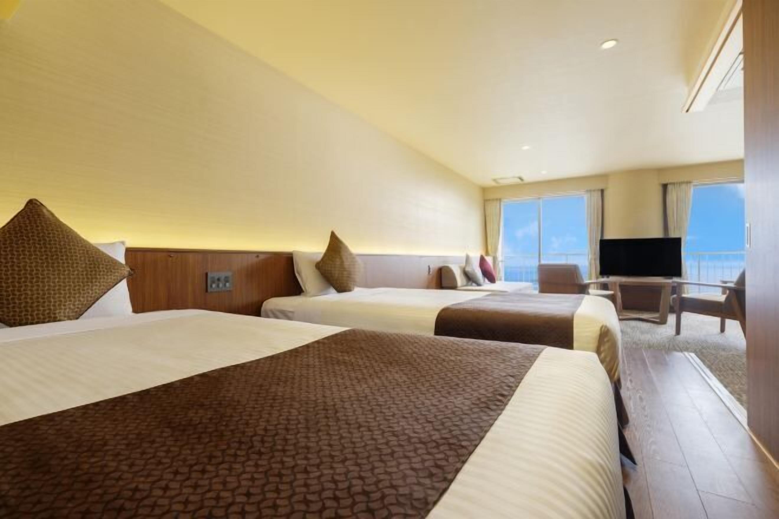 In-room safe, desk, free WiFi, bed sheets