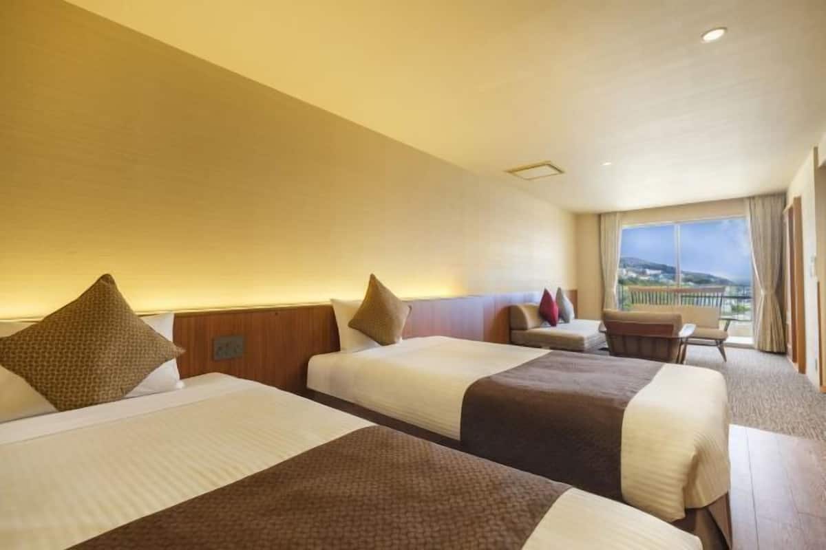 In-room safe, desk, free WiFi, bed sheets