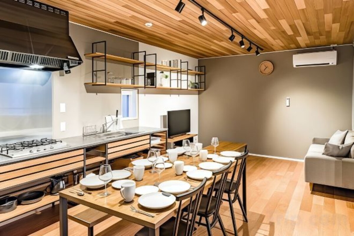 Whole House Rental  101