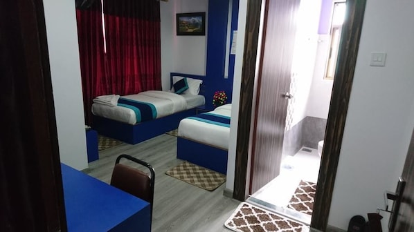Free WiFi - Three Boys Apartment and Guest House (Kathmandu)