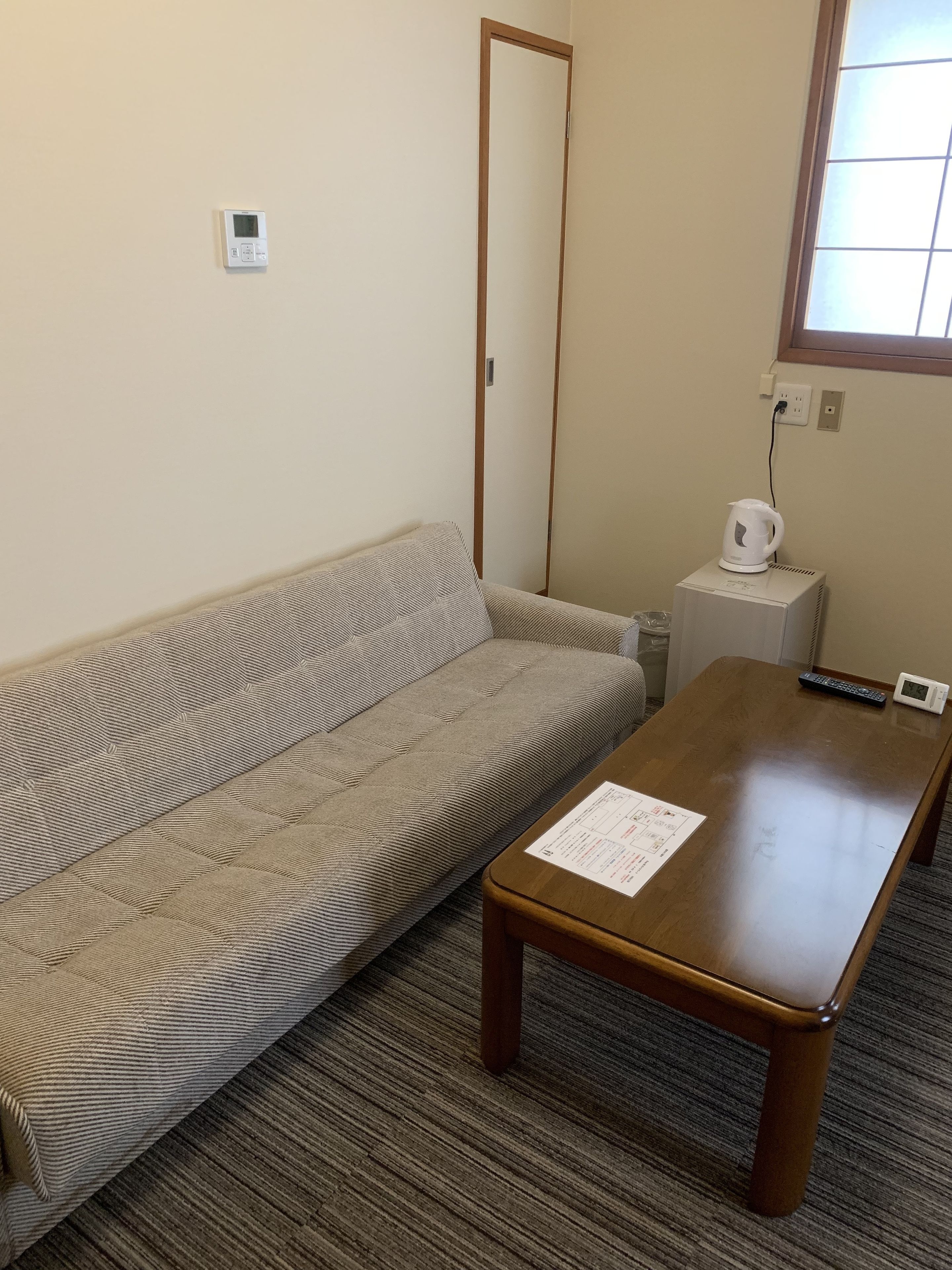 japanese western style room | desk, free wifi, bed sheets