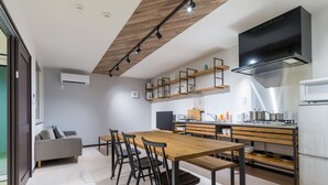 房內用餐區