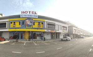 Unclassified image, 2 of 45, button - Victory Inn (Sepang)