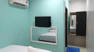 Phòng Tiêu chuẩn, 1 giường cỡ queen | Bộ đồ giường cao cấp, bàn, bàn ủi/dụng cụ ủi quần áo