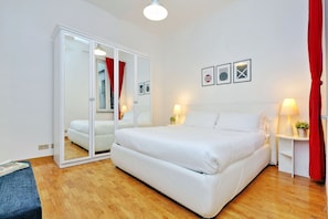 Apartment, 2 Schlafzimmer | 2 Schlafzimmer, individuell dekoriert, individuell eingerichtet