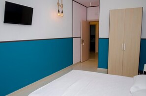 Free cribs/infant beds, free WiFi - Hotel Vala (Durres)