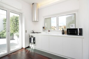 Apartment, 2 Schlafzimmer, Stadtblick | Eigene Küche | Kühlschrank, Herdplatte, Espressomaschine