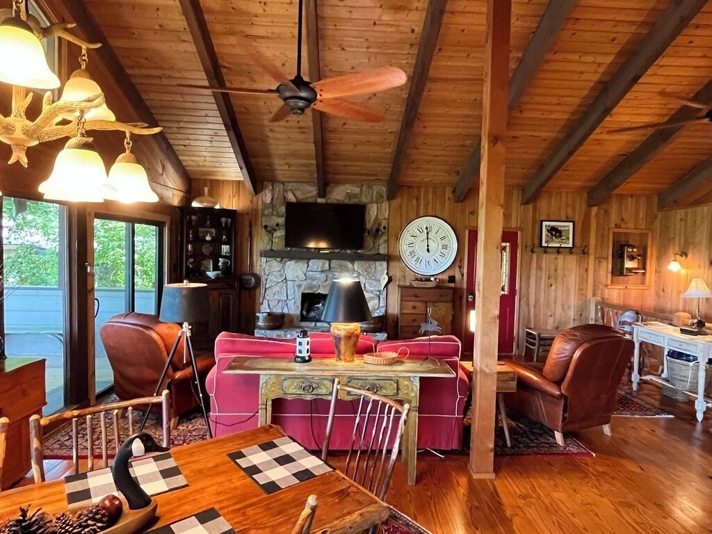 Newly Renovated, Mountain Home With Spectacular Lake & Mts Views, Cashiers, Nc - Cashiers, NC