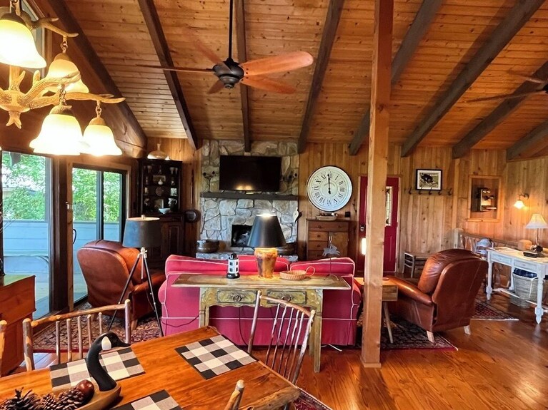 Newly Renovated, Mountain Home With Spectacular Lake & Mts Views, Cashiers, Nc - Cashiers, NC