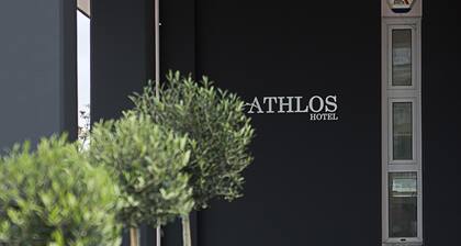 Athlos Hotel