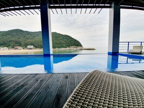 Outdoor pool - Haeoreumspa (Yeosu)