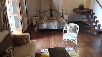 Habitación individual estándar | Escritorio, cortinas blackout, wifi gratis y ropa de cama