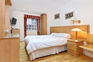 Apartment, 1 Bedroom (Flat 2) | Iron/ironing board, free WiFi - PML Apartments Gloucester Place (London)