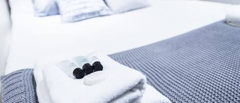 Iron/ironing board, free WiFi