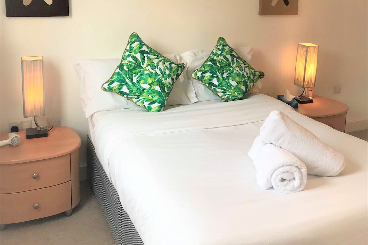Deluxe Apartment, 2 Bedrooms, City View | Individually decorated, individually furnished, rollaway beds, free WiFi