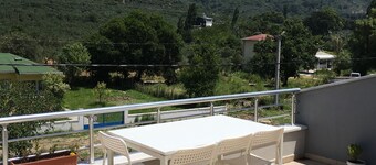 Cam Apart Hotel