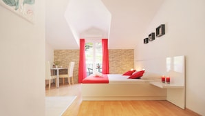 Studio | 2 bedrooms, desk, laptop workspace, iron/ironing board - Apartmani Rasic (Makarska)